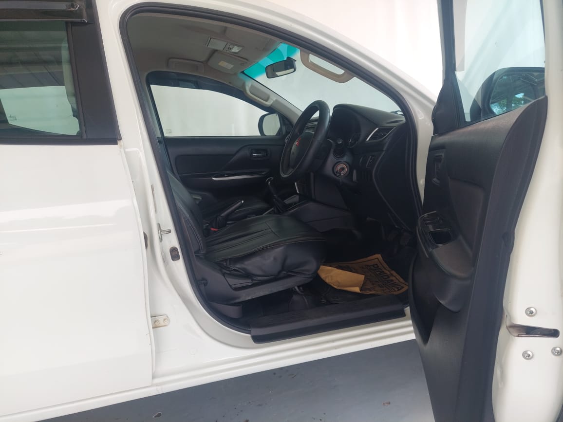 2022 Mitsubishi Triton 2.4 DC GLS 4X4 M/T